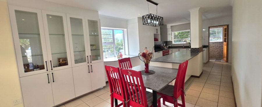 3 Bedroom Property for Sale in Kleinbaai Western Cape